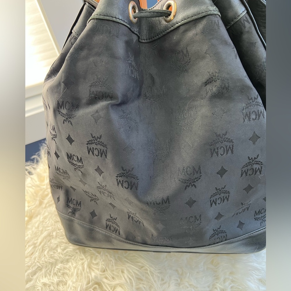 MCM Black Drawstring Shoulder/Crossbody Bucket Bag with Gold Hardware - Picture 11 of 15